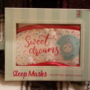 2 PACK OF SLEEP MASKS